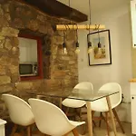 Piso Con Encanto En La Parte Vieja. * Hondarribia