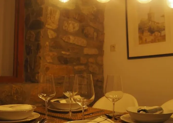 Piso Con Encanto En La Parte Vieja.