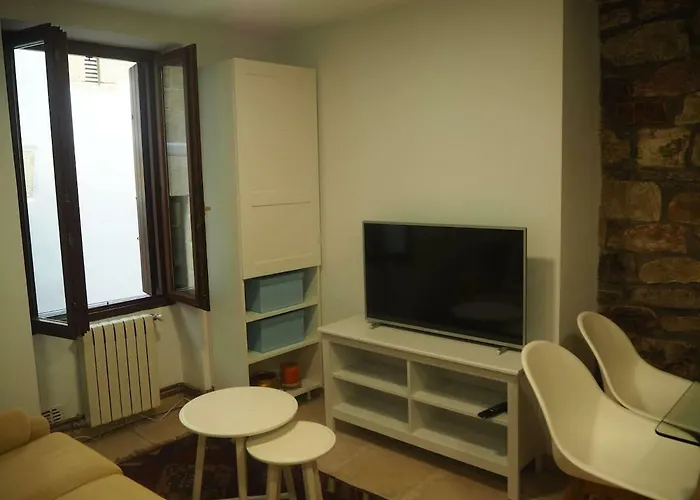 Lägenhet Piso Con Encanto En La Parte Vieja.